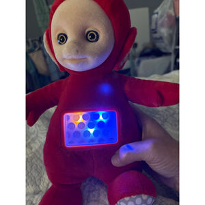 Vintage Red Po Teletubby Light-Up Plush Toy – Working Lights – 12–14 in